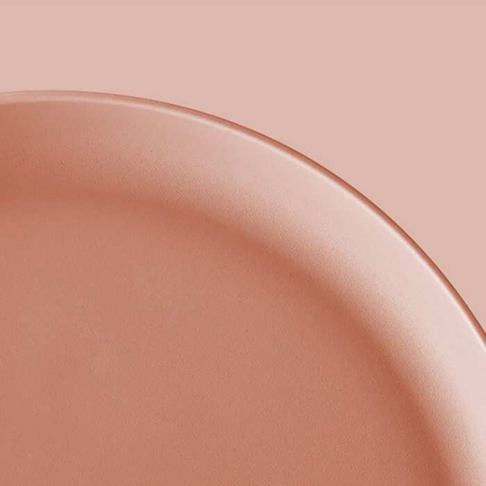 ყავის ფერადი მაგიდა