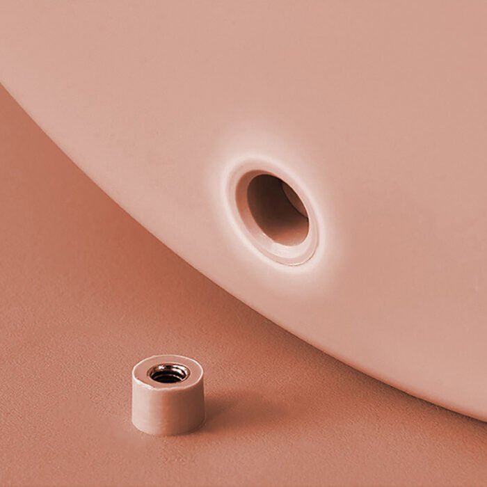 ყავის ფერადი მაგიდა