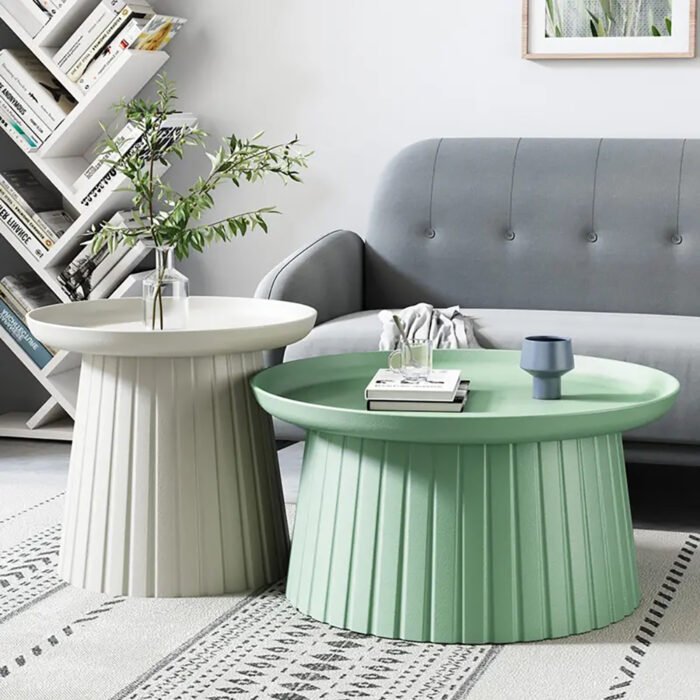 ყავის ფერადი მაგიდა